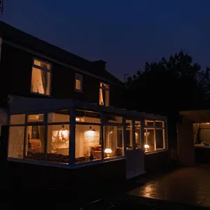 Hot Tub Pet Friendly Luxury Cosy Cottage, Near Withernsea And Patrington , Welwick United Kingdom